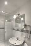 Shower/WC